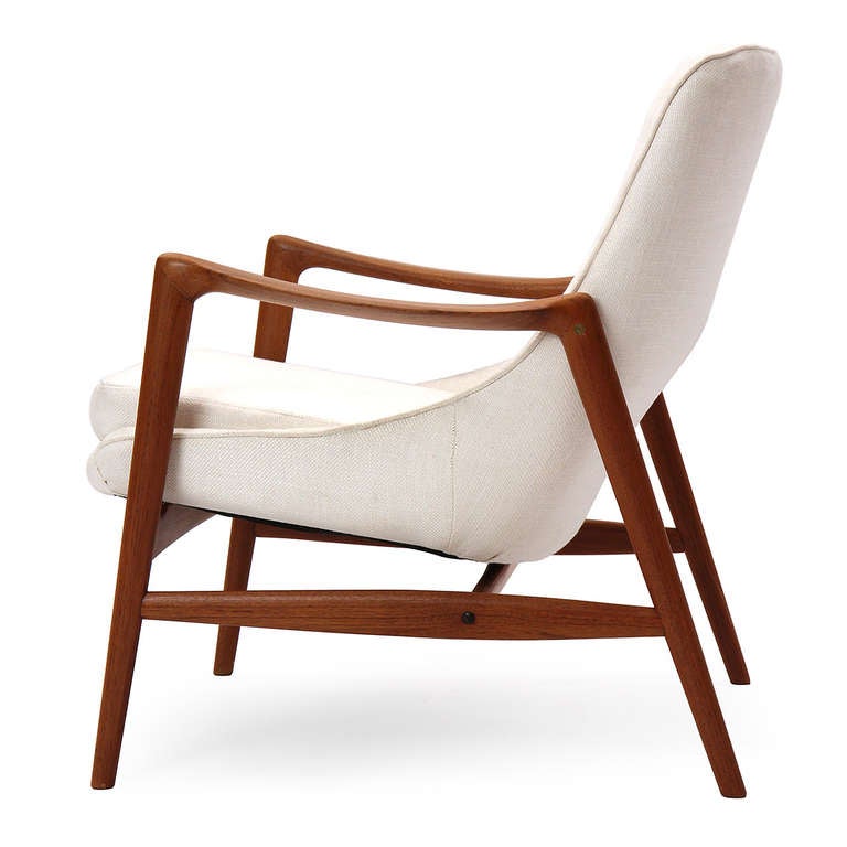 Lounge Chair by Ib Kofod Larsen In Good Condition In Sagaponack, NY