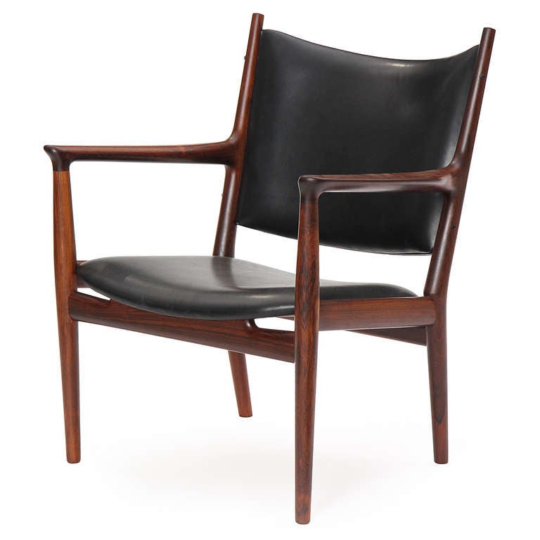 Rosewood Lounge Chair by Hans J. Wegner In Good Condition In Sagaponack, NY