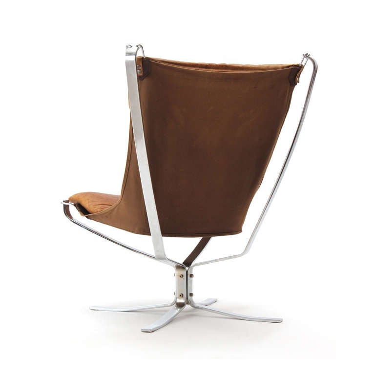 Falcon Chair By Sigurd Resell In Good Condition In Sagaponack, NY
