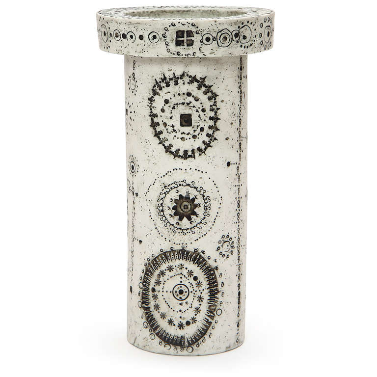 Escultura de cerámica de Rut Bryk