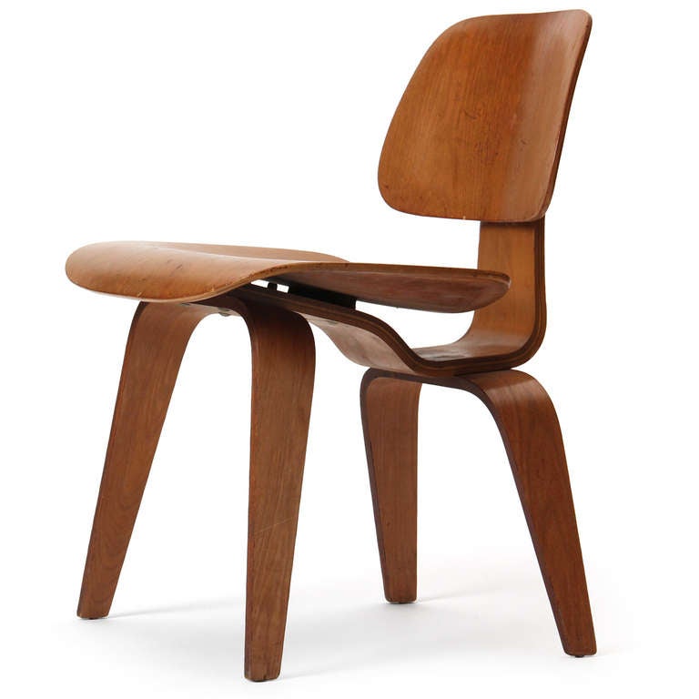 Mid-Century Modern Chaise de salle à manger DCW de Charles Eames pour Herman Miller en vente