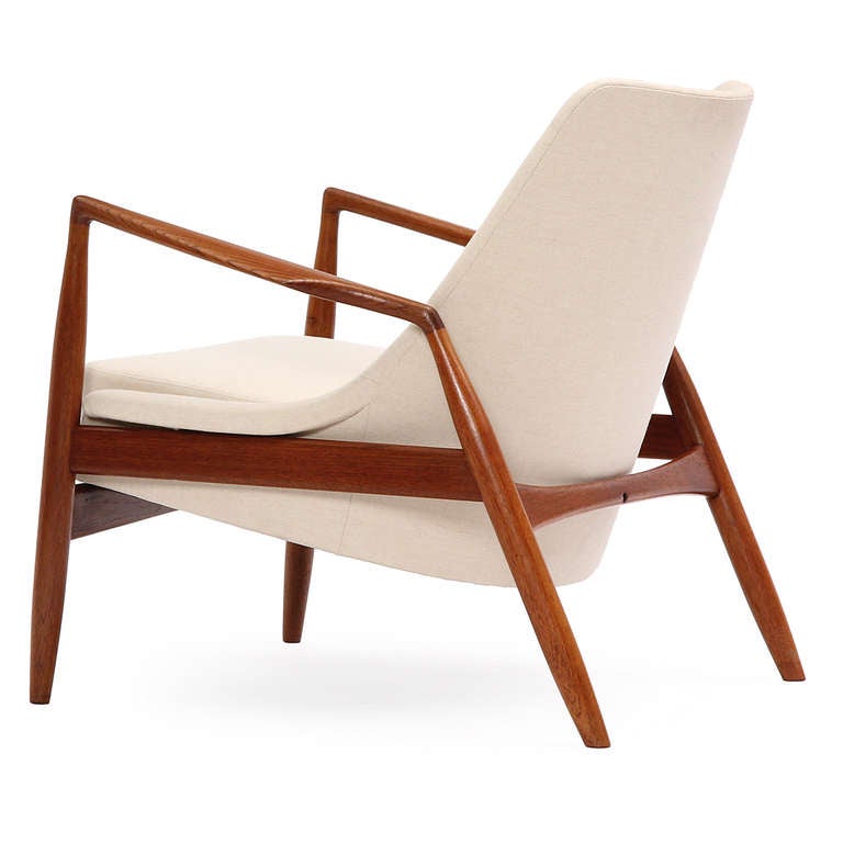 Seal Chairs by Ib Kofod-Larsen In Good Condition In Sagaponack, NY