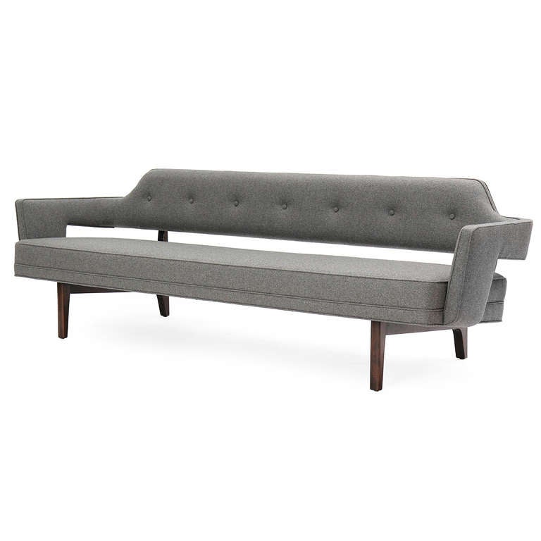 Modernist Sofa by Edward Wormley 2