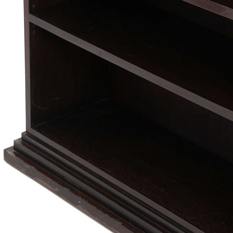 1930s Unattributed French Modernist Rosewood Bookcase For Sale 3