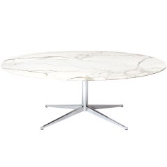 Pedestal Dining Table By Florence Knoll
