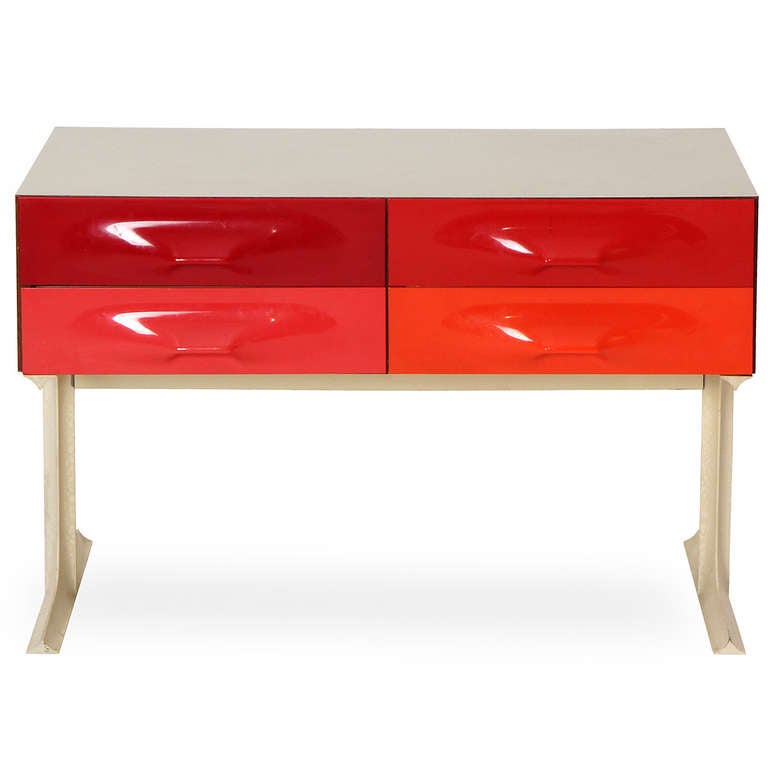 Mid-Century Modern DF-2000 Chest of Drawers by Raymond Loewy