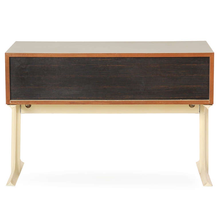 DF-2000 Chest of Drawers by Raymond Loewy 2