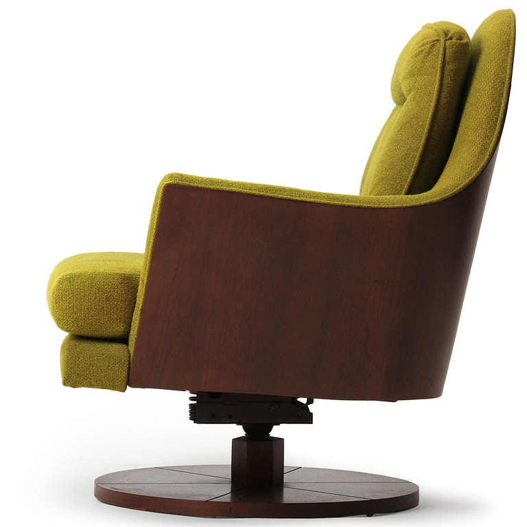 Swiveling Lounge Chairs By Mulhauser at 1stDibs