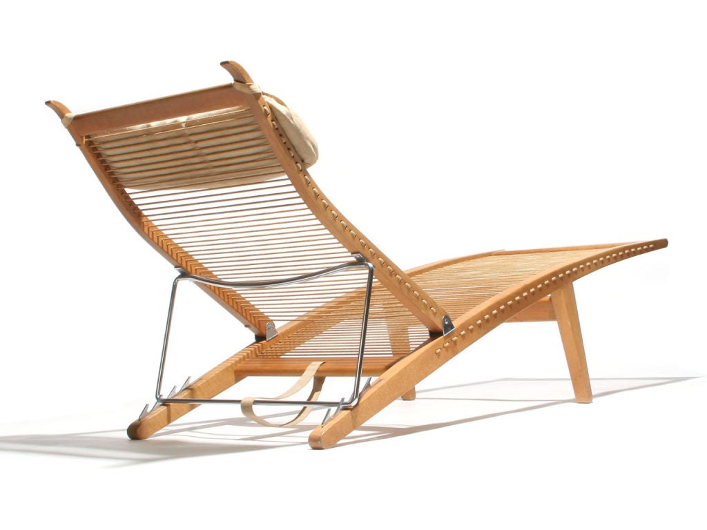 Mid-20th Century Oak and Flagline Chaise by Hans Wegner
