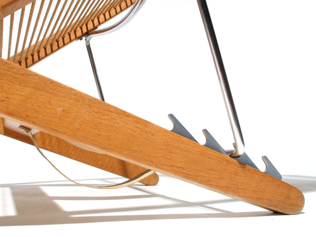 Oak and Flagline Chaise by Hans Wegner 3
