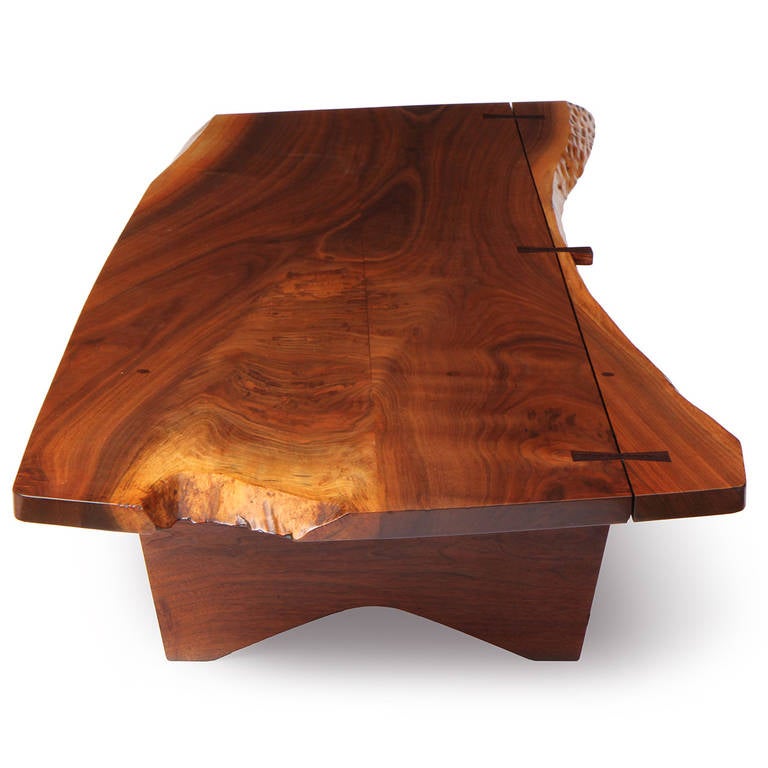 Conoid Low Table Attributed to George Nakashima In Excellent Condition In Sagaponack, NY
