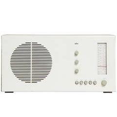 Desk Radio by Dieter Rams 3