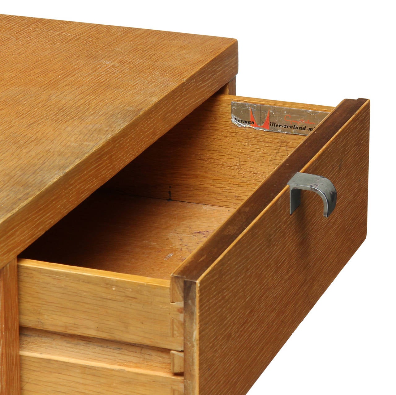 Desk by George Nelson 1