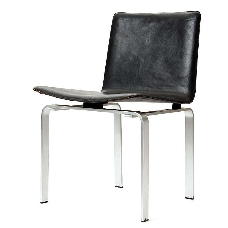 Scandinavian Modern Set of Four '4' Minimalist Chairs by Jorgen Hoj For Sale