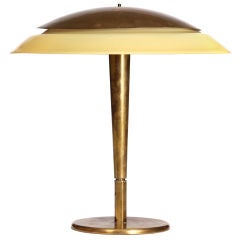 desk lamp by Paavo Tynell