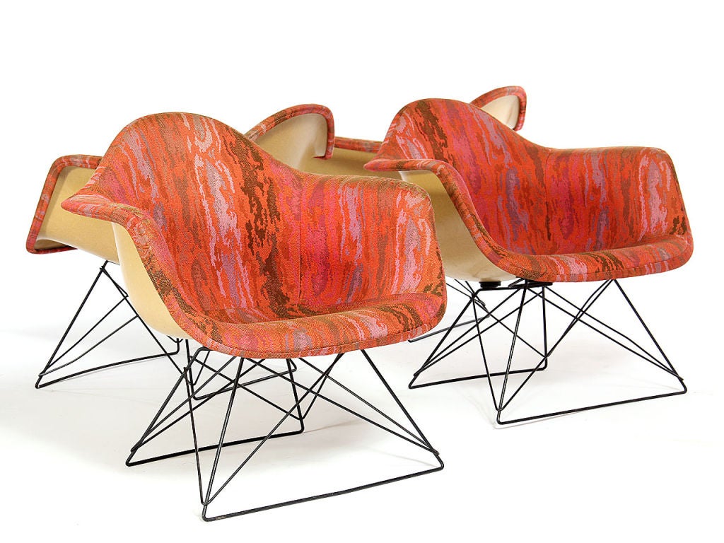 Mid-Century Modern Ensemble de chaises LAR de Charles et Ray Eames en vente