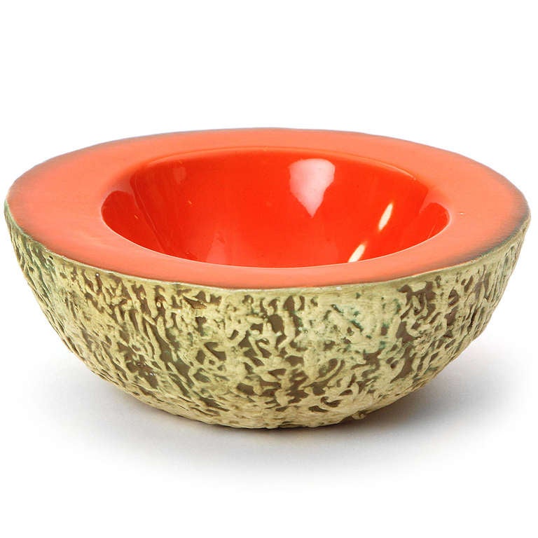 A realistic and nicely rendered trompe l'oeil ceramic bowl by the innovative ceramics designer Ed Langbein.