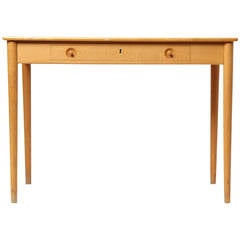 Writing Desk by Hans J. Wegner 1