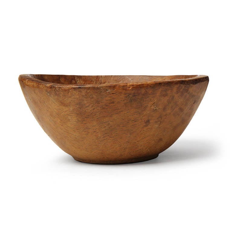 Primitive Elm Burl Bowl In Good Condition For Sale In Sagaponack, NY