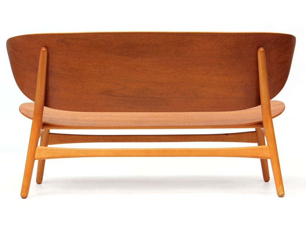 Mid-20th Century the Shell Settee by Hans Wegner