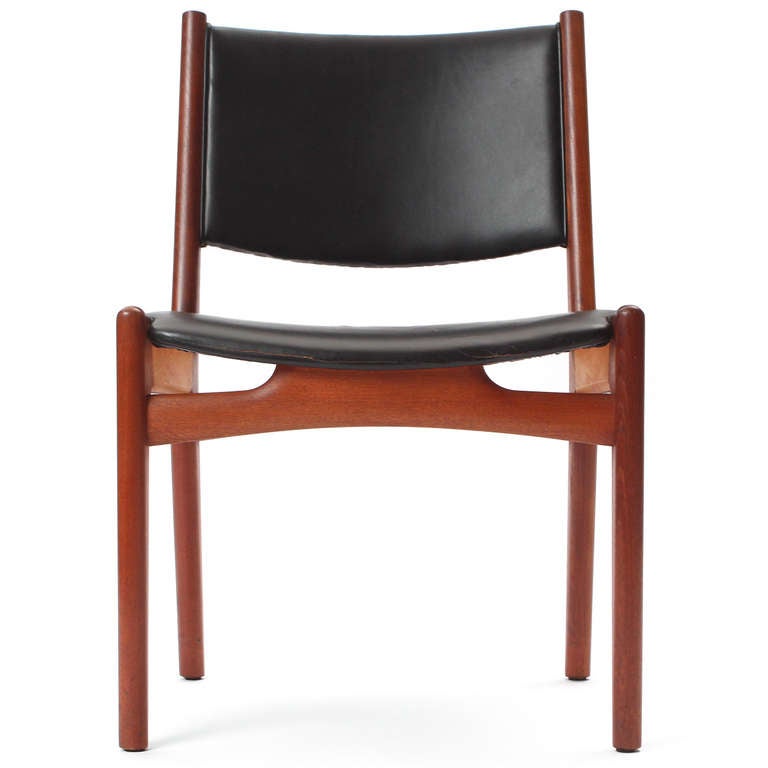 Scandinavian Modern Side Chair by Hans J. Wegner For Sale