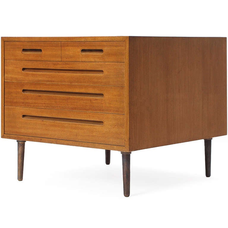Mid-Century Modern Chest of Drawers by Edward Wormley For Sale