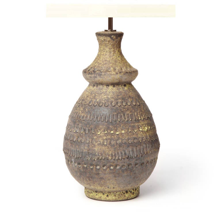 Volcanic-Glazed Ceramic Table Lamp