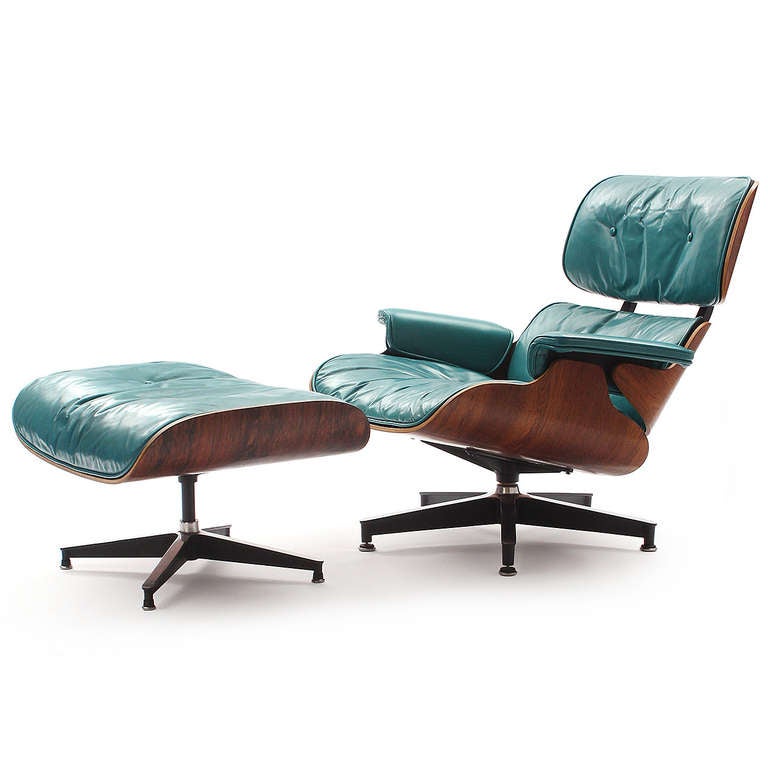 Mid-Century Modern Custom 670 Lounge And Ottoman By Charles And Ray Eames