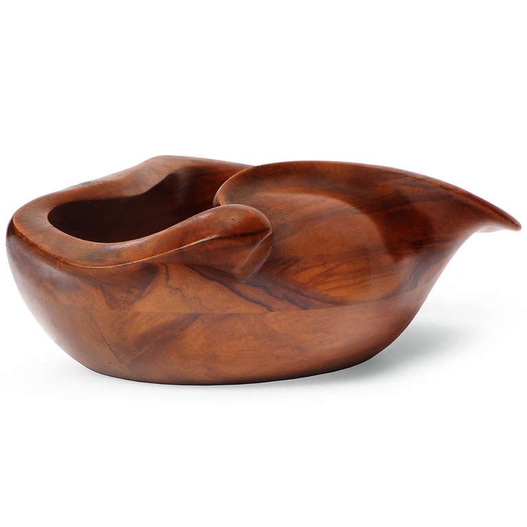 Mid-20th Century Oceana Bowl by Russel Wright