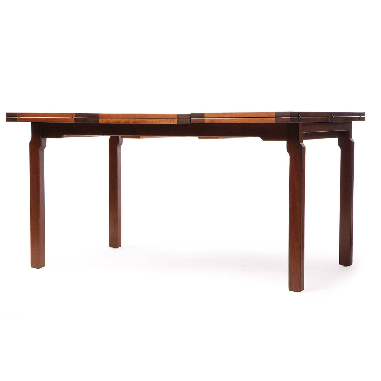 Mid-20th Century Expanding Dining Table by Edward Wormley
