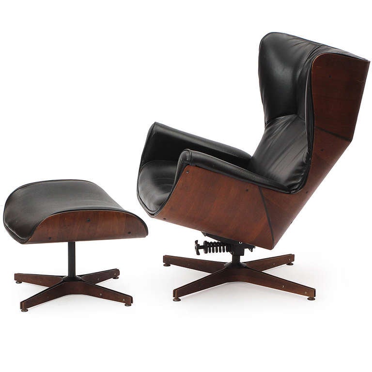 Mid-Century Modern Mister Chair in Molded Walnut By George Mulhauser