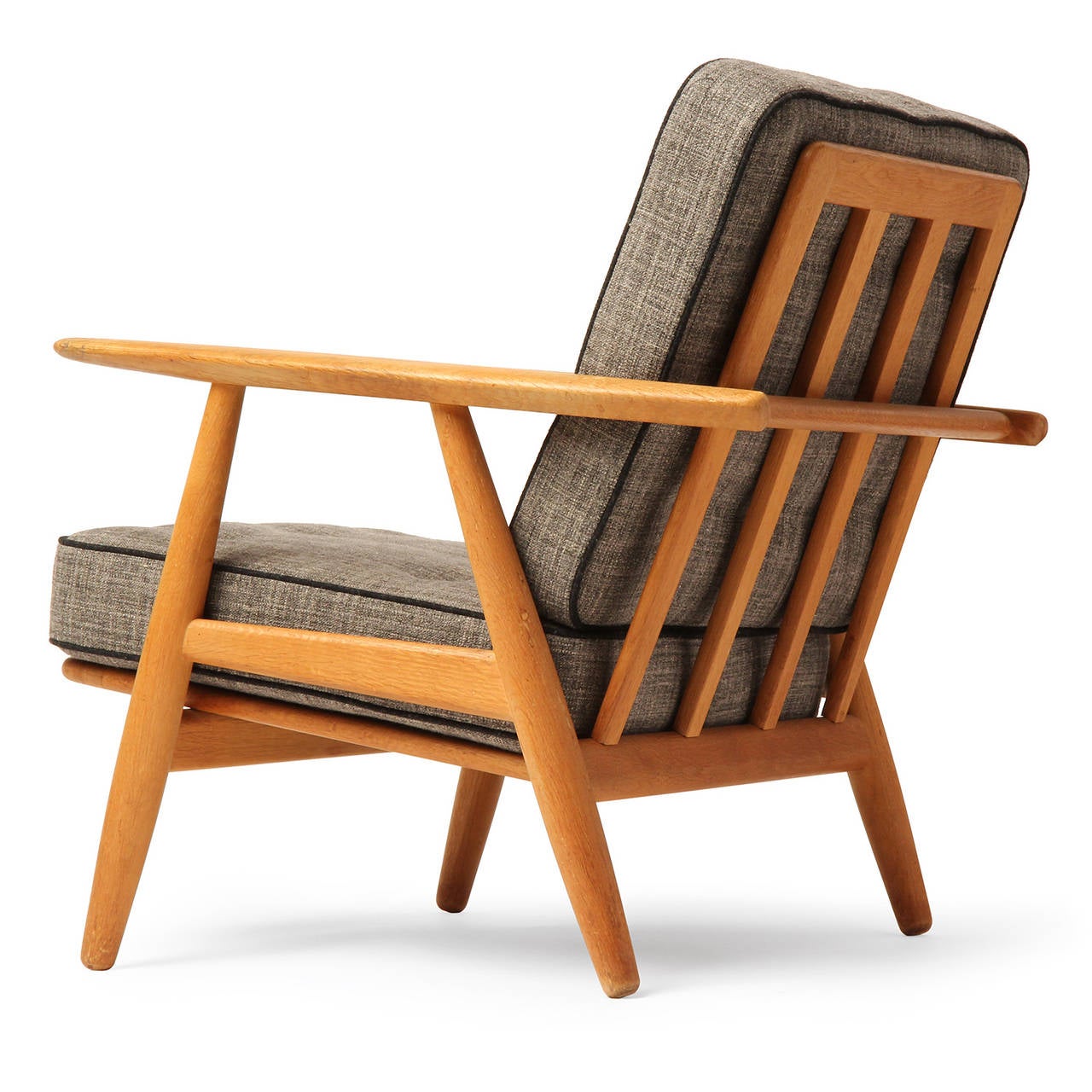Cigar Armchairs by Hans J. Wegner In Excellent Condition In Sagaponack, NY