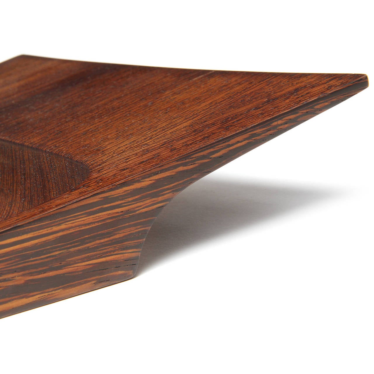 Wenge Centerpiece by Jens Quistagaard 4