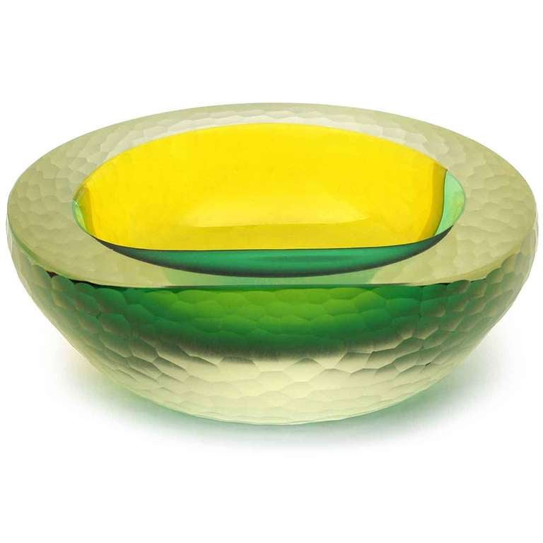 Battuto Murano Bowl By Gino Cenedese In Excellent Condition In Sagaponack, NY