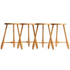 Three-Leg Egg Shaped Stool 3