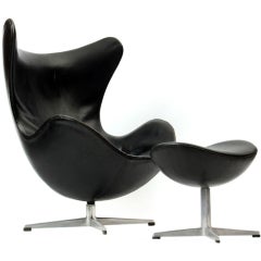 Early Egg Chair by Arne Jacobsen