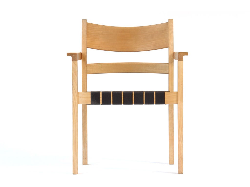 Satz von sechs stapelbaren Sesseln von Hans Wegner & Johannes Hansen (Skandinavische Moderne) im Angebot