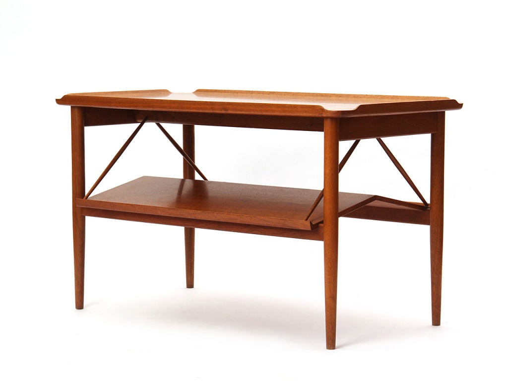 Magazine Table by Finn Juhl