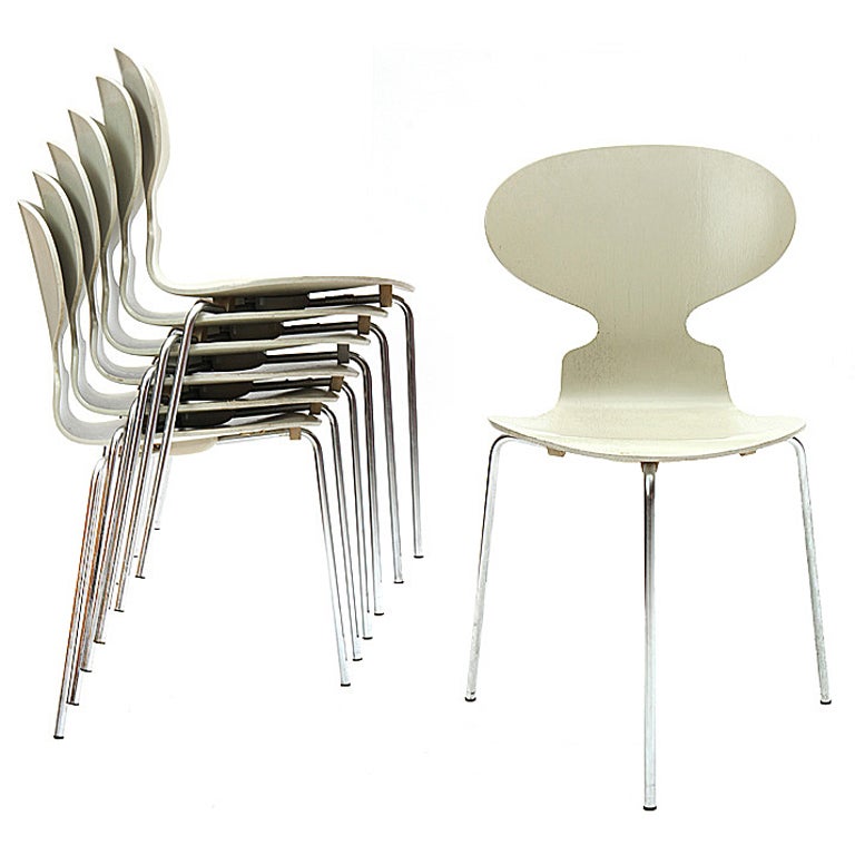set of 6 "Ant" chairs by Arne Jacobsen