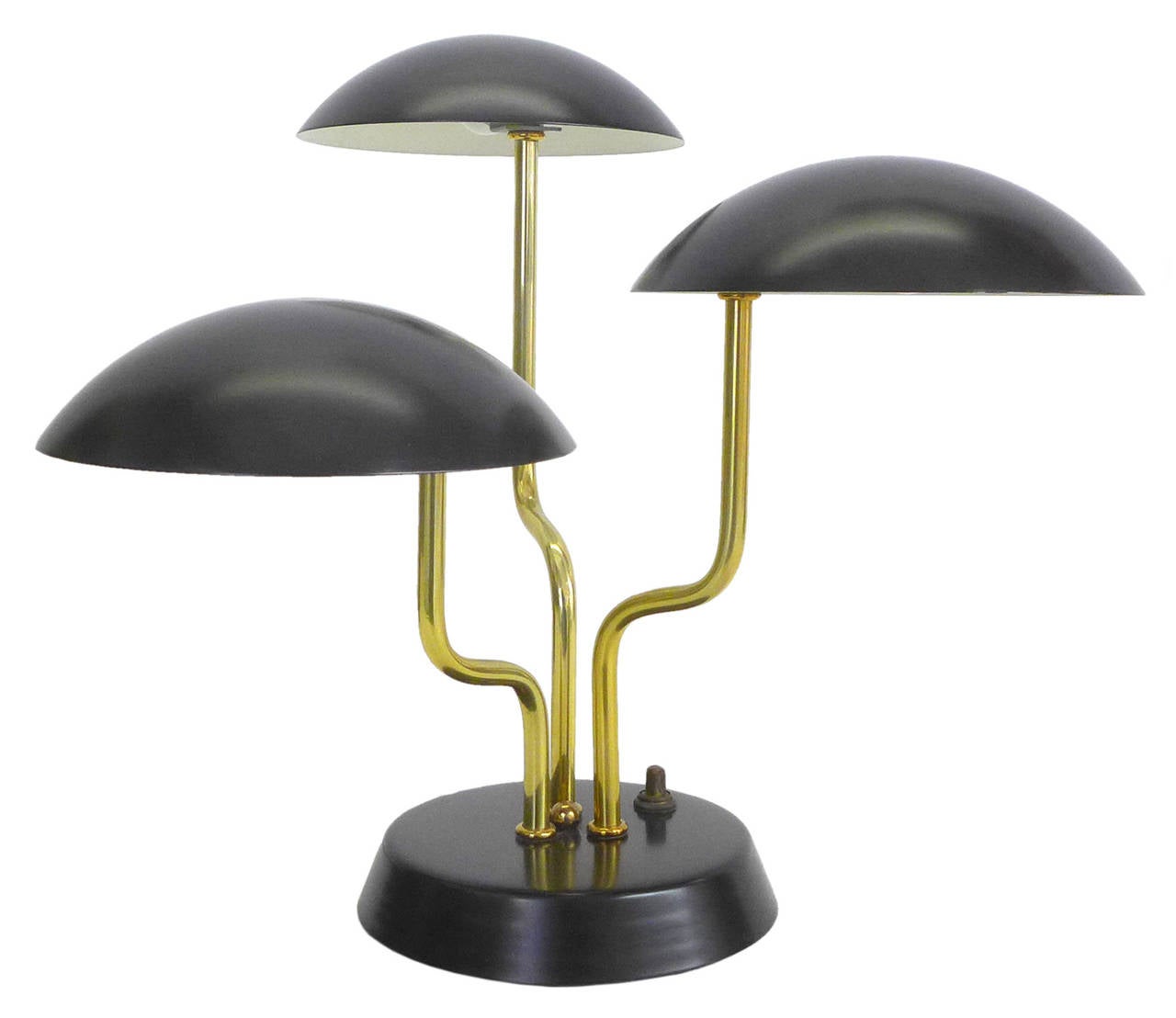 A fantastic and rare example of 1950's Italian lighting designed in 1952 by maestro of Italian lighting-design Gino Sarfatti and distributed in the USA by Knoll.  In spectacular original condition, appearing to have been barely used. The enameled
