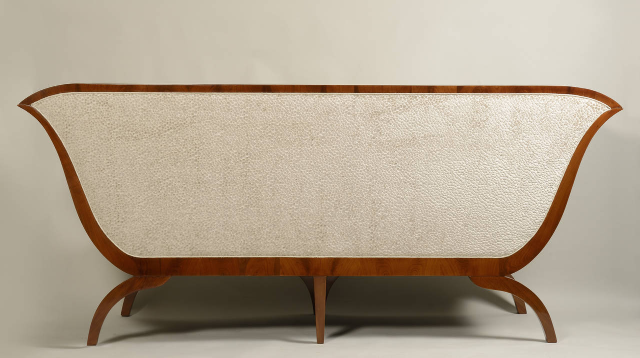 Biedermeier Sofa Attributed to Josef Danhauser In Excellent Condition For Sale In New York, NY
