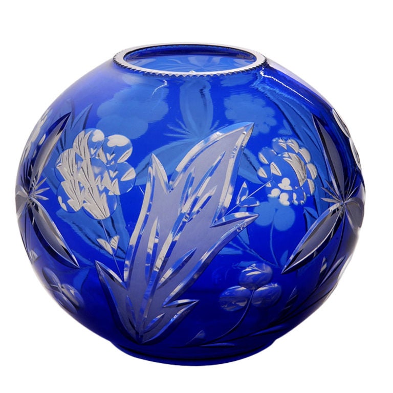 An Art Deco Vase with cut and etched glass For Sale