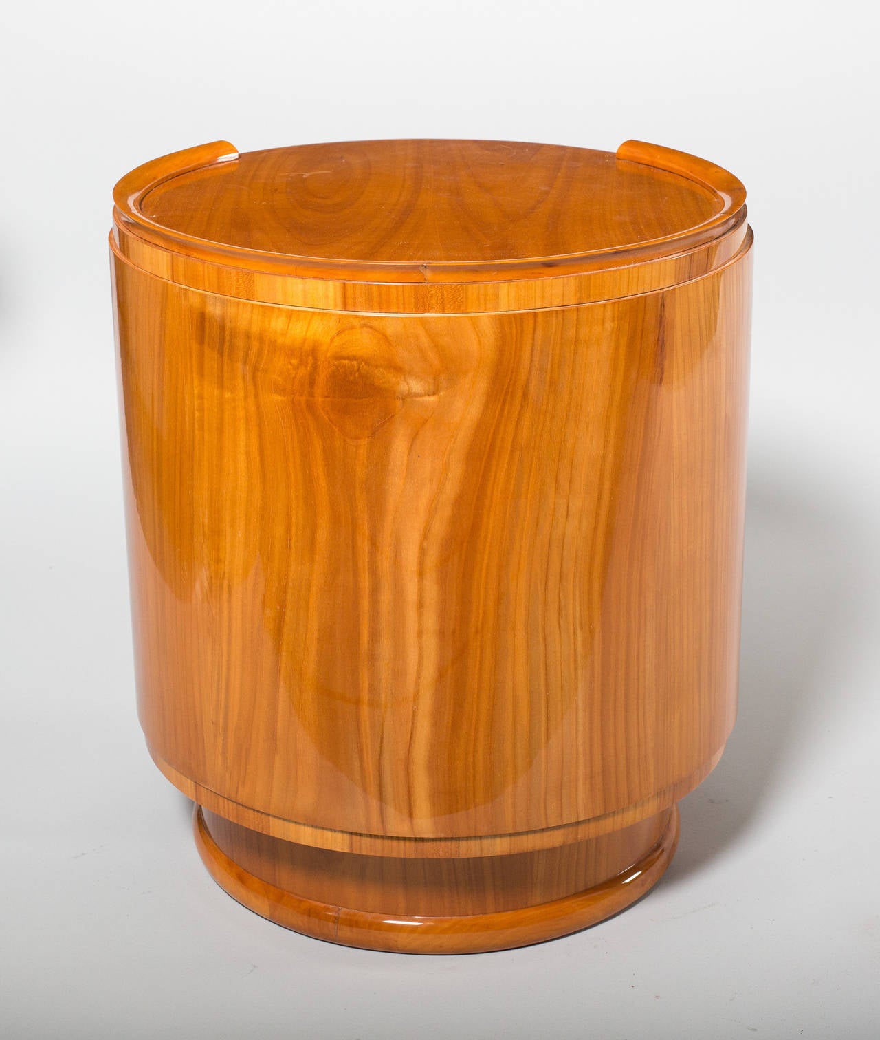Art Deco End Tables In Excellent Condition For Sale In New York, NY