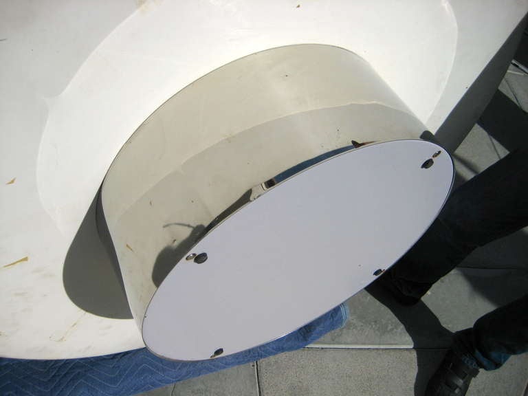An Enamel Lacquered Floating Circular Coffee Table on a Deeply Recessed Chrome Base circa 1970s In Excellent Condition In Palm Springs, CA