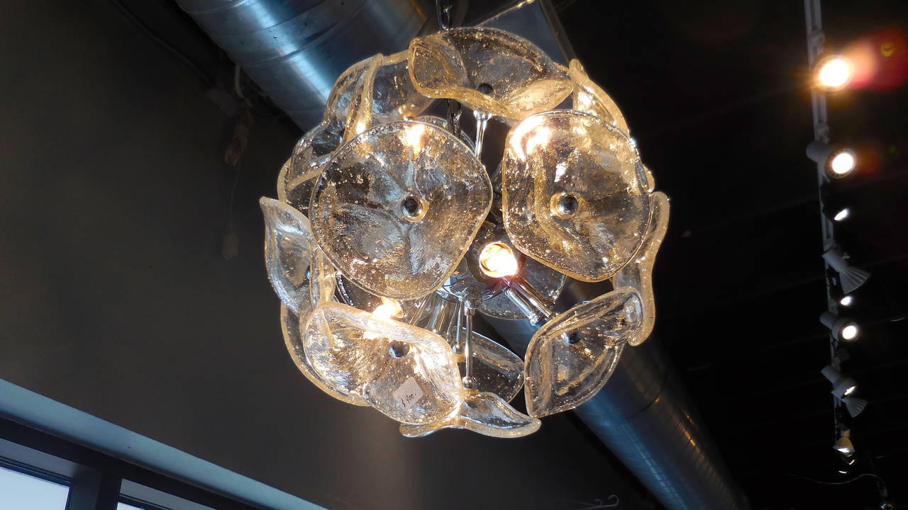 Mid-Century Modern Diminutive Flower Shaped Italian Glass Pendant Chandelier, circa 1970s
