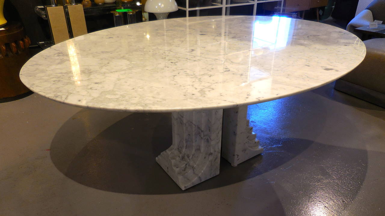 "Samo" Dining Table in Naxos Marble by Carlo Scarpa, circa 1970s