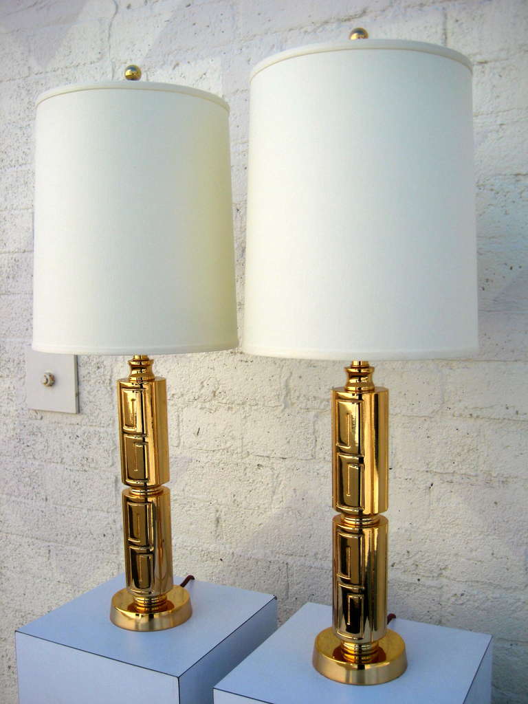 American A glitteringly chic pair of gilded 1950's table lamps