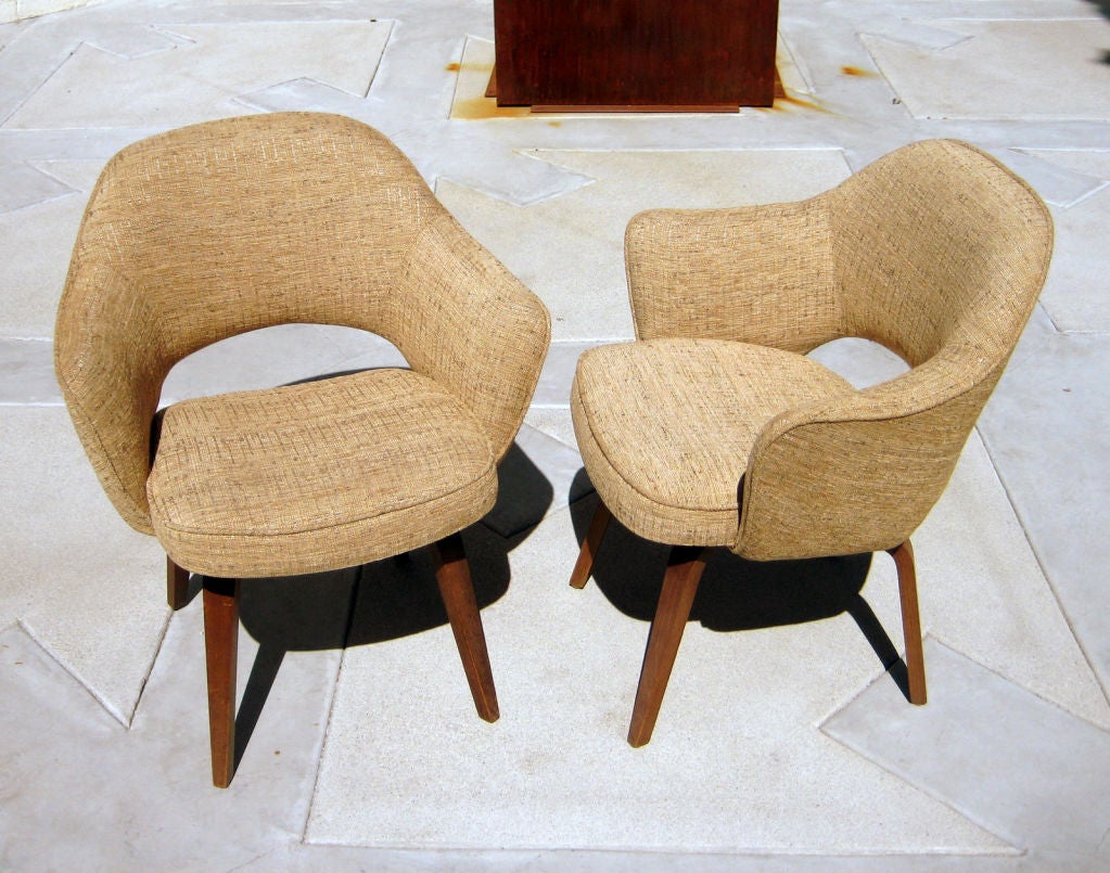 A pair of vintage Saarinen 