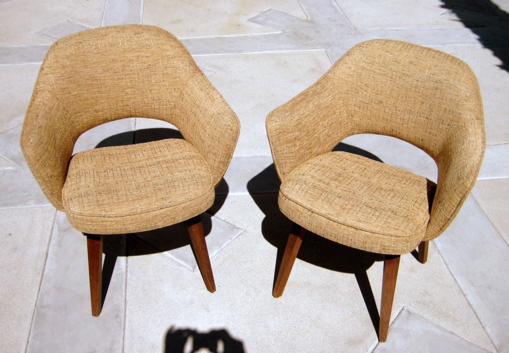 A pair of vintage Saarinen 