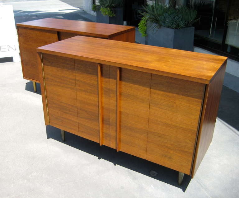 A Pair of John Stuart Large Walnut Bedside Cabinets ca. 1950s